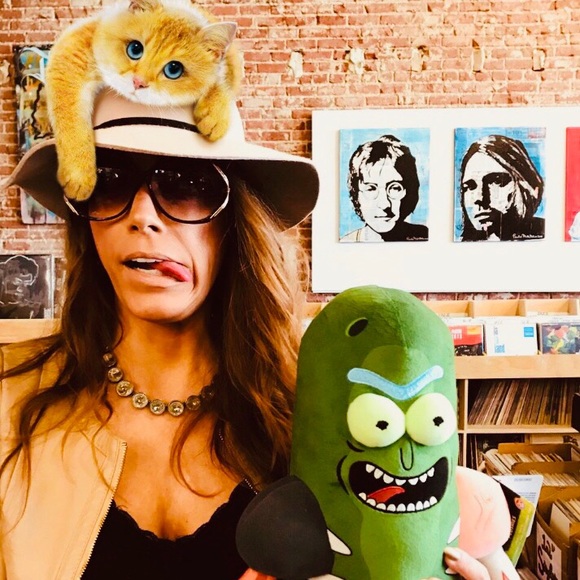 Meet your Posher, Julie ann - Picture 1 of 1